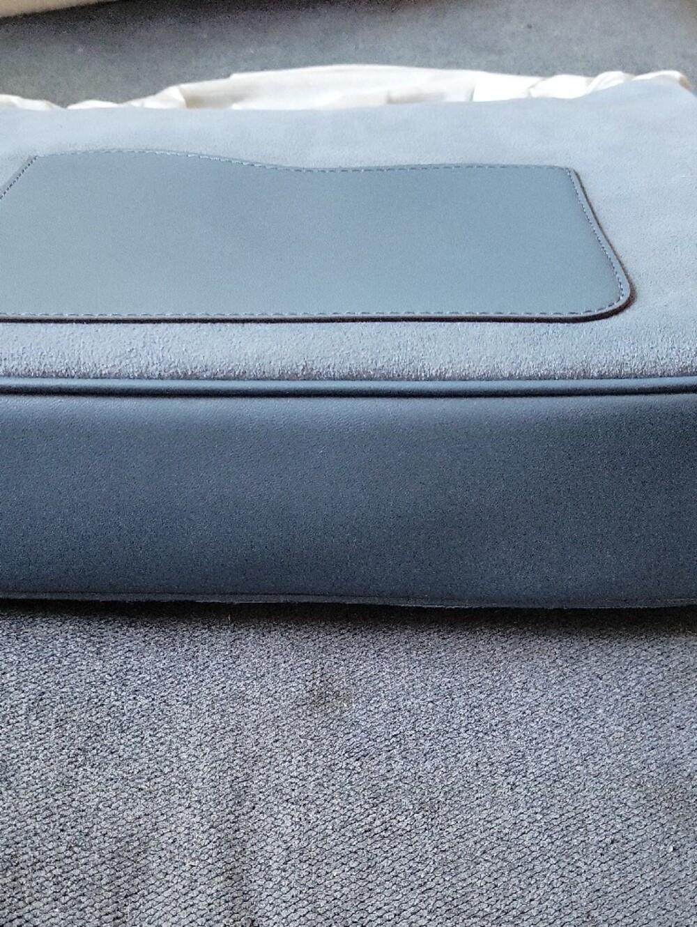 Michael Kors Light Blue Suede Shoulder Bag with Gold Logo - Picture 4 of 6